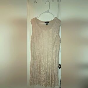 Beige mid-long lace dress